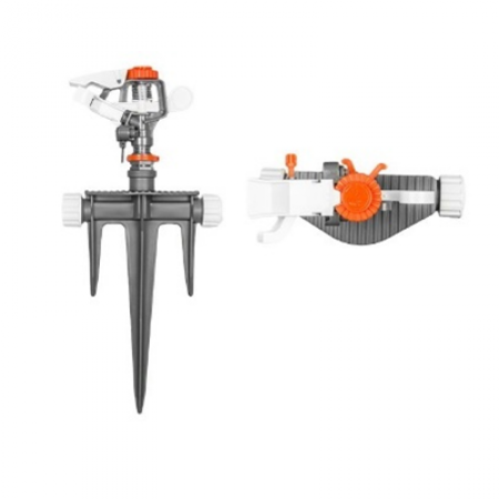 Пульсирующий ороситель на тройном колу. Диаметр орошения: 26,2m 